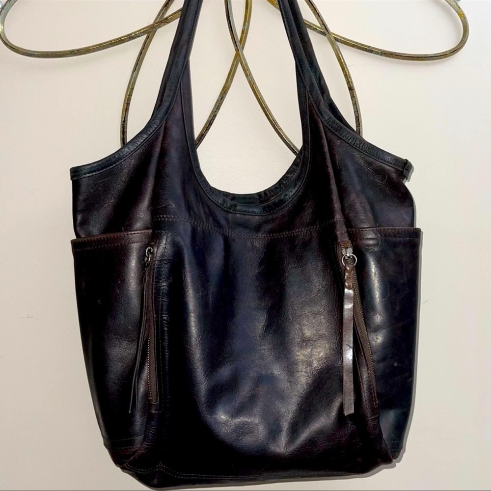 Rough and Tumble 7 pocket tote
